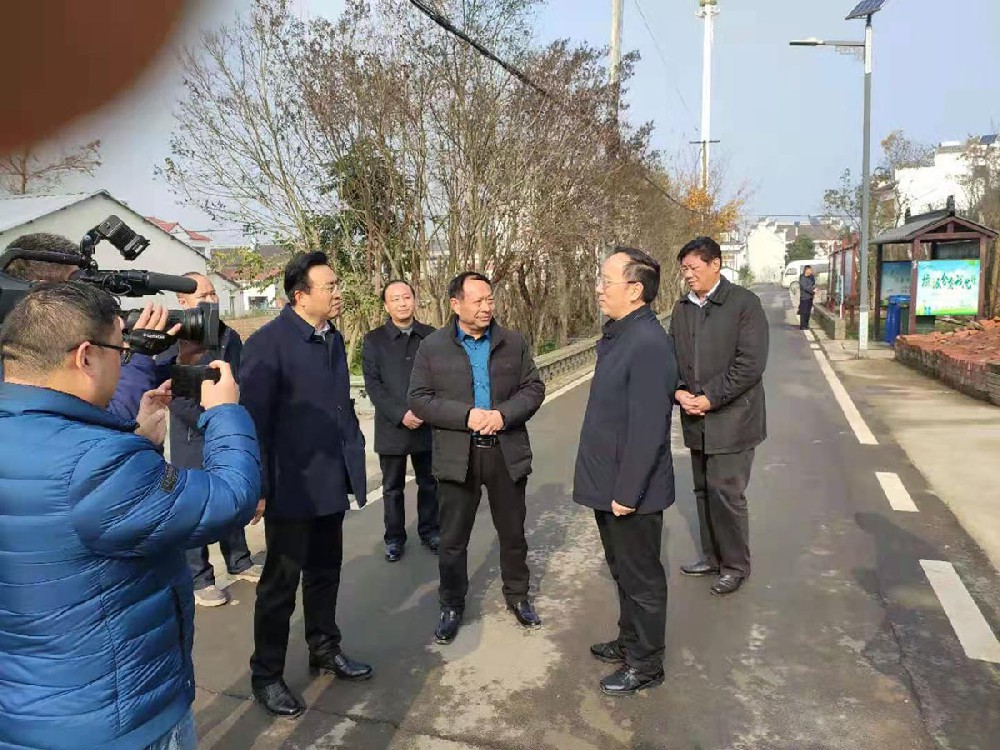 2021年2月10日，市委书记，省委常委李乐成考察南漳县九集镇九仙观村生态农业园.jpg